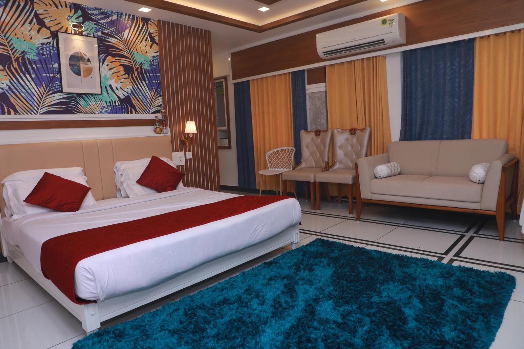 Excellency Airport Hotel Kochi Exteriör bild